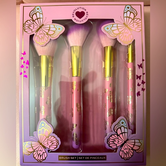3/ $36 Makeup Brushes Butterfly Brush Set Vegan & Cruelty Free- Set of 4 Brushes - Picture 3 of 7